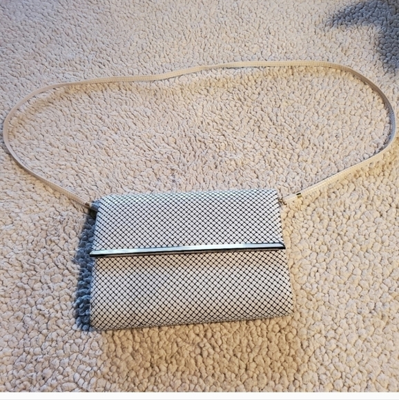 Whiting & Davis Collection Elegant White Clutch and Shoulder Bag - Picture 1 of 10